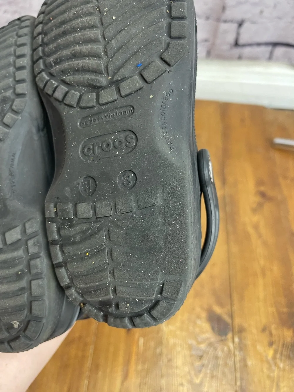 Crocs black foam clogs kids size 3